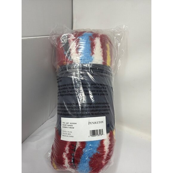 Pendleton Sherpa Fleece Throw Blanket Short Sands Red 50" x 70" New - Picture 5 of 5